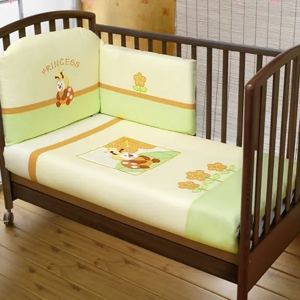 Комплект Feretti Princess Sestetto Plus 3 предмета+борт+спальный мешок+балдахин фото 1